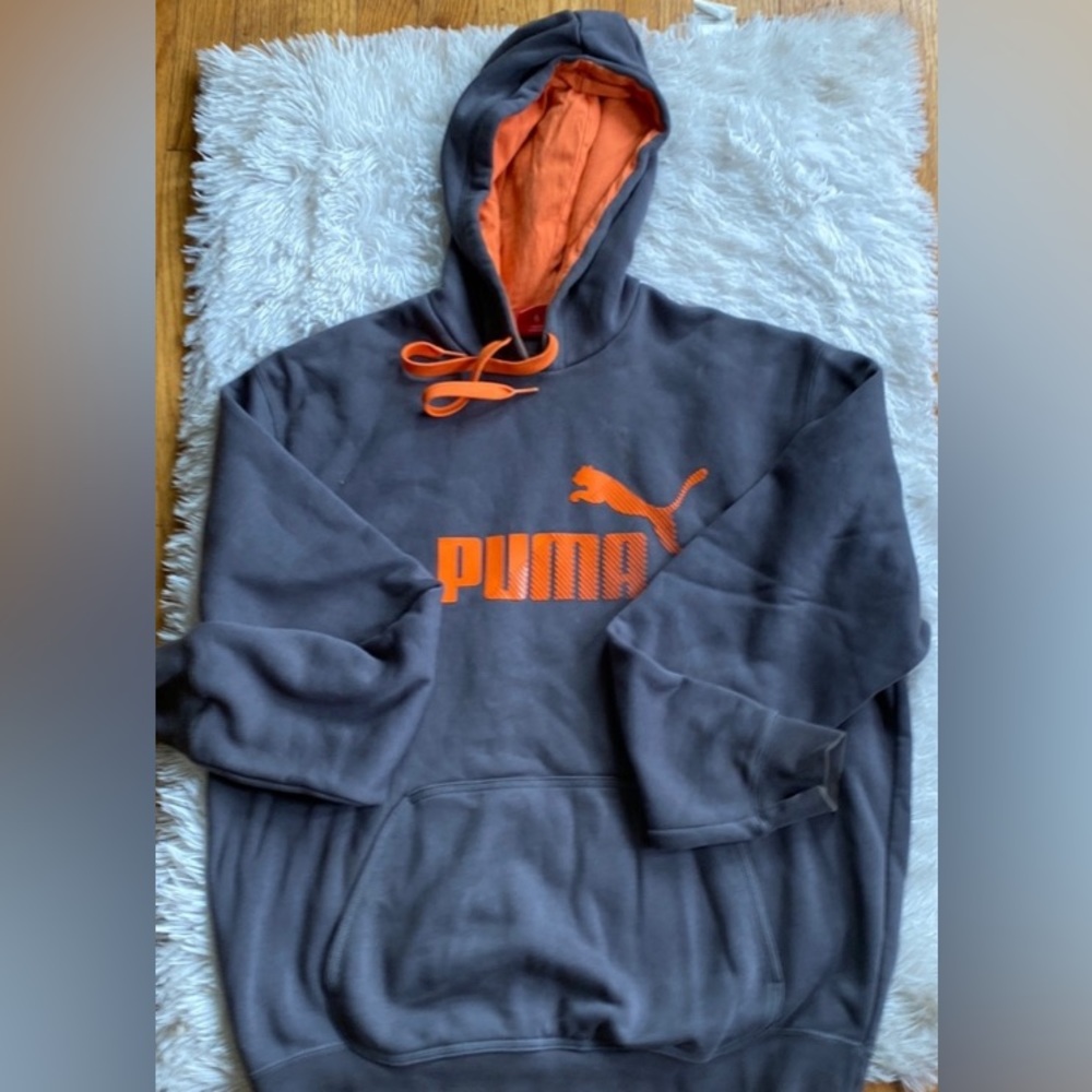 Mens hoodie sweater, Size M